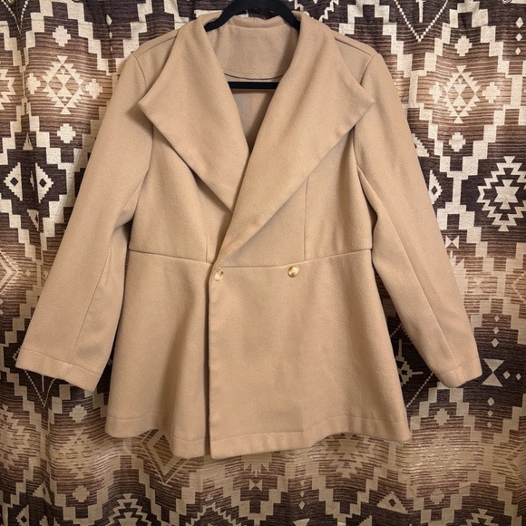 Women’s SHEIN Peacoat, Buttons, Tan, Size 0XL - Picture 3 of 6
